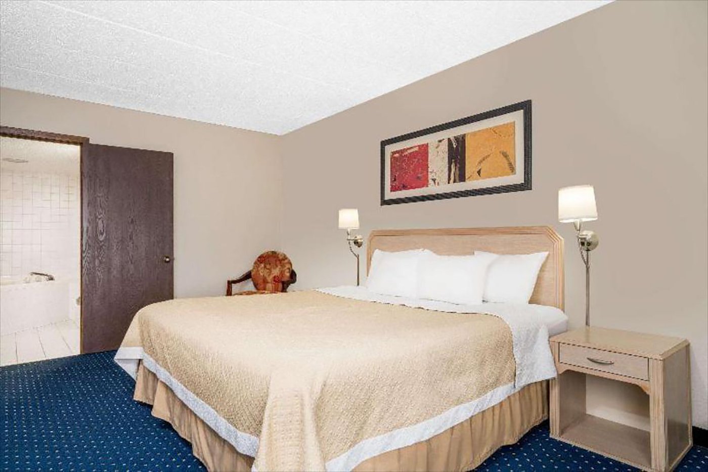 NORWOOD INN & SUITES LA CROSSE - Updated 2024 Prices & Hotel Reviews (WI)