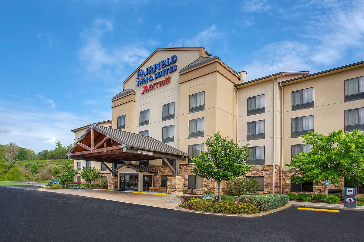 Fairfield Inn &amp; Suites Sevierville Kodak, hotel in Dandridge