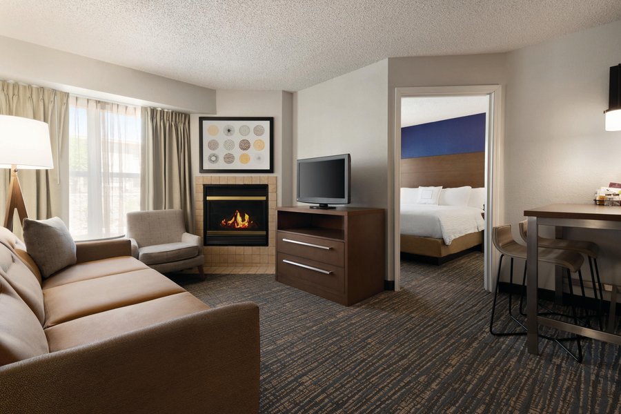 엘패소 레지던스 인 바이 메리어트 (Residence Inn by Marriott El Paso, 엘 파소) - 호텔 리뷰 & 가격 비교