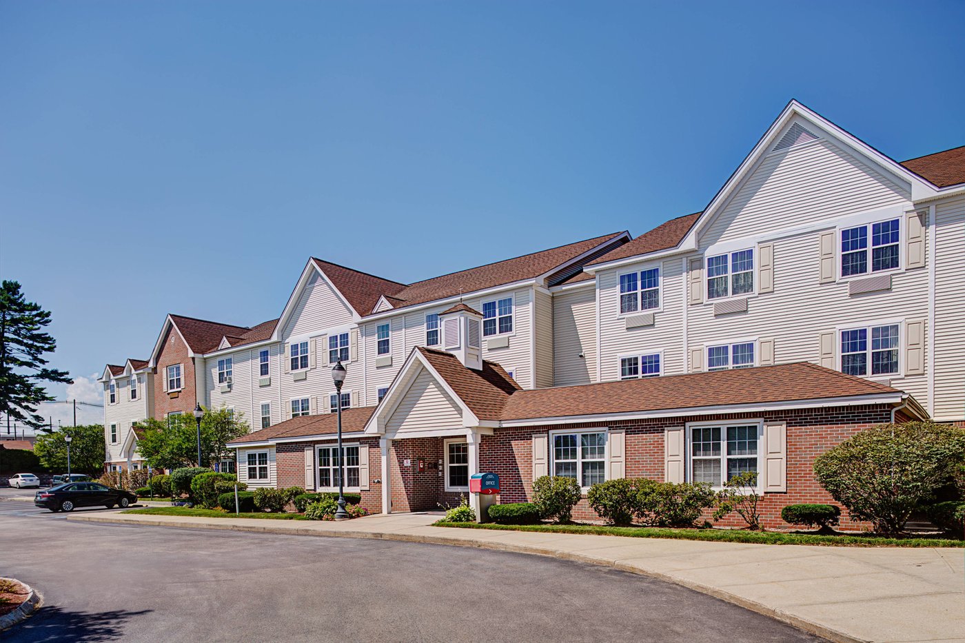 TOWNEPLACE SUITES BY MARRIOTT MANCHESTER-BOSTON REGIONAL AIRPORT ...