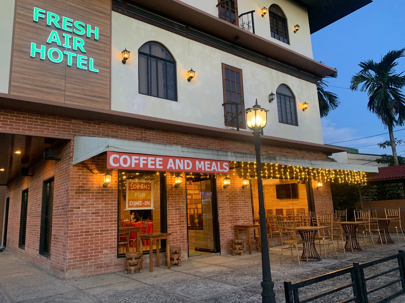 roadside hotel lucena rates