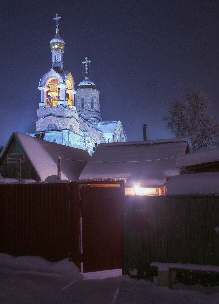 Никольский собор ночью Омск