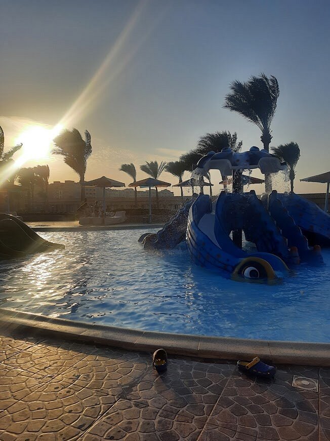 Hawaii Riviera Aqua Park Resort, hotel in Hurghada