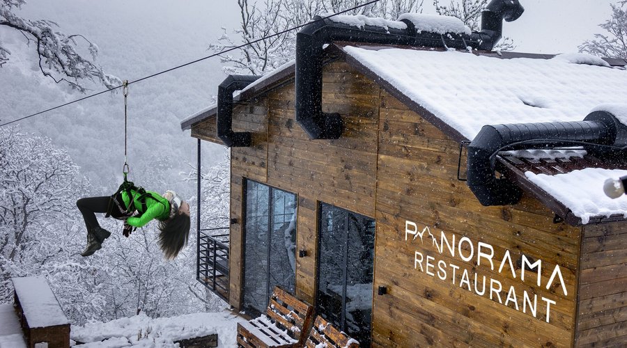 Zipline and restaurant Panorama in Tsaghkadzor 