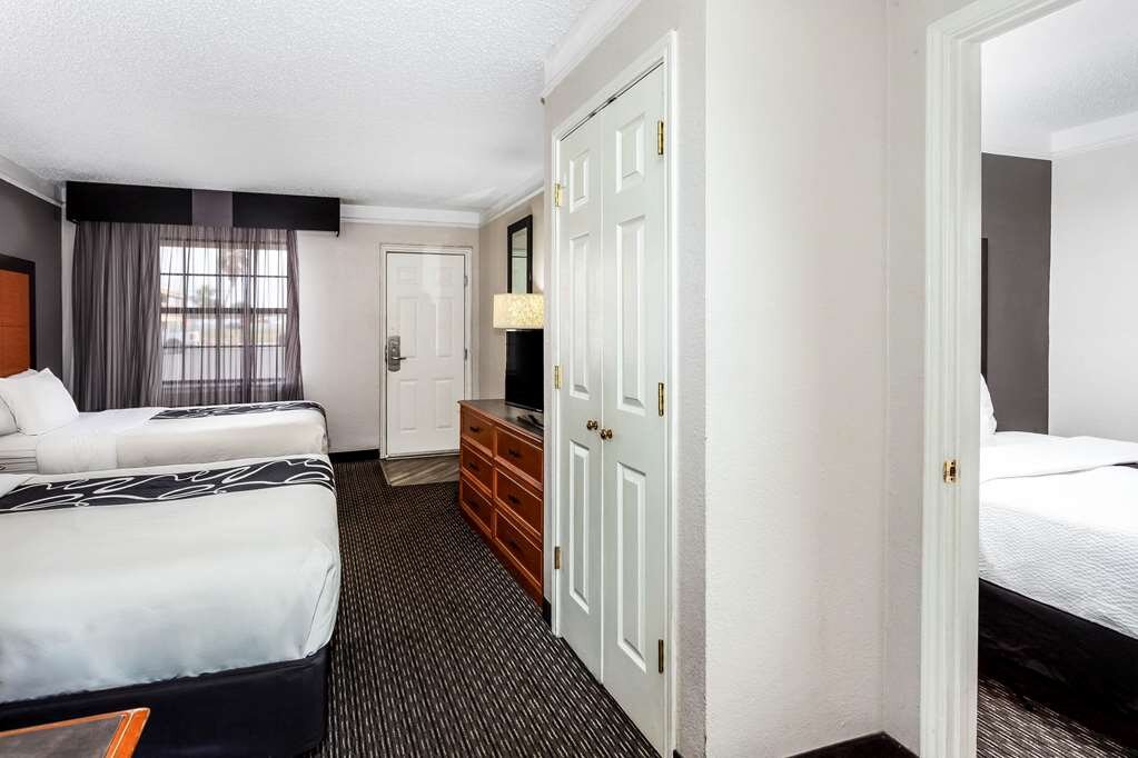 Hotel photo 45 of La Quinta Inn by Wyndham Laredo I-35.
