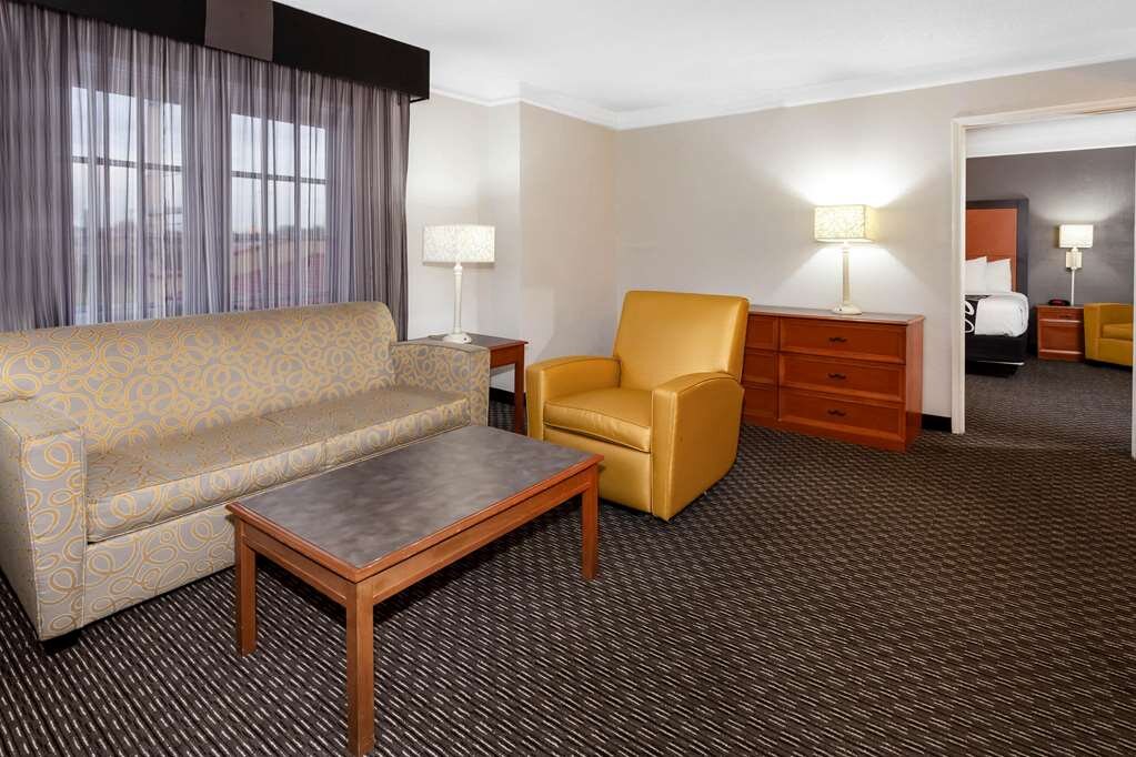 Hotel photo 31 of La Quinta Inn by Wyndham Laredo I-35.
