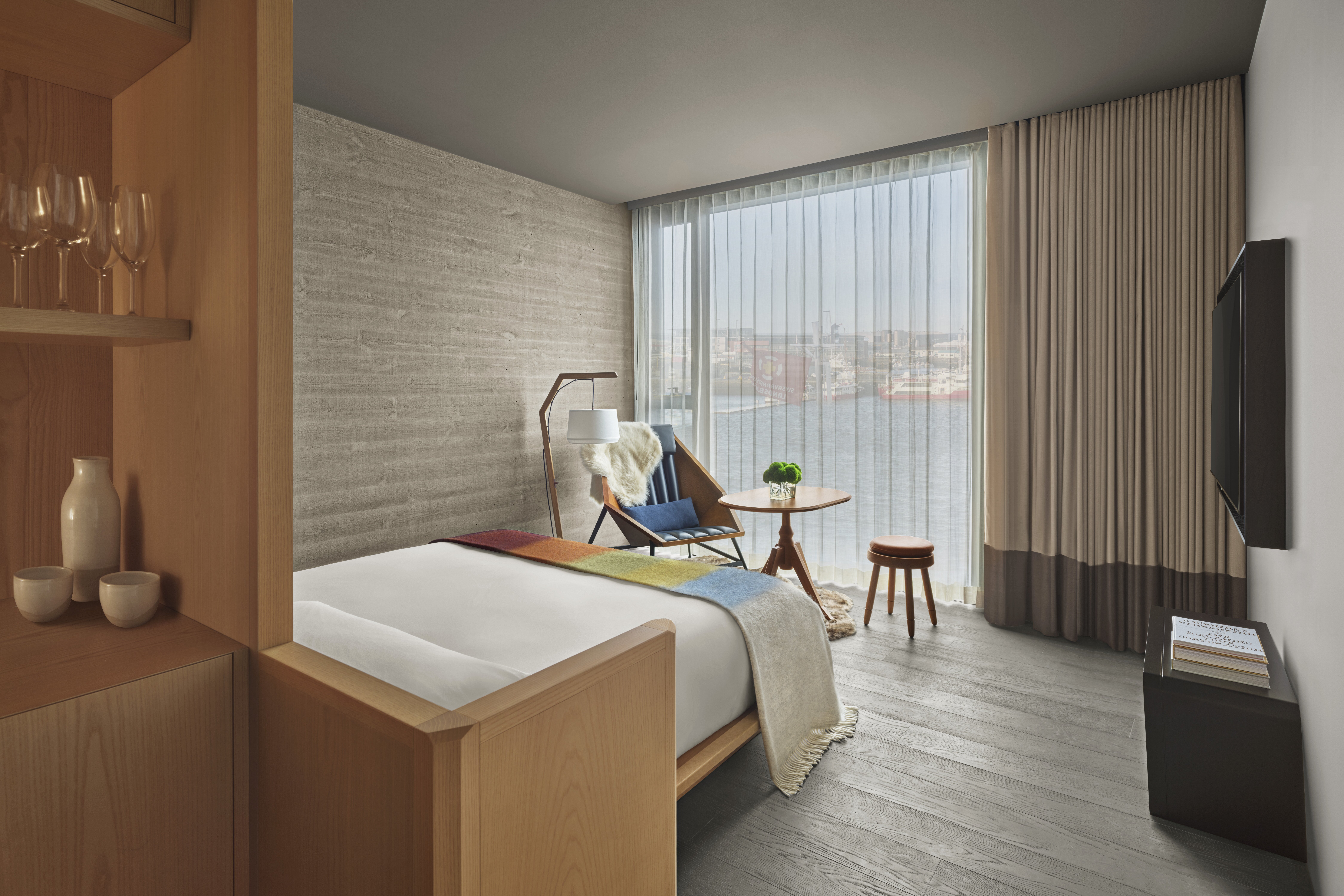The Reykjavik EDITION - 5-Star Luxury Hotel in the Capital