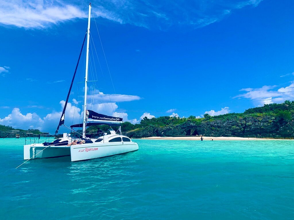 catamaran cruise hamilton island