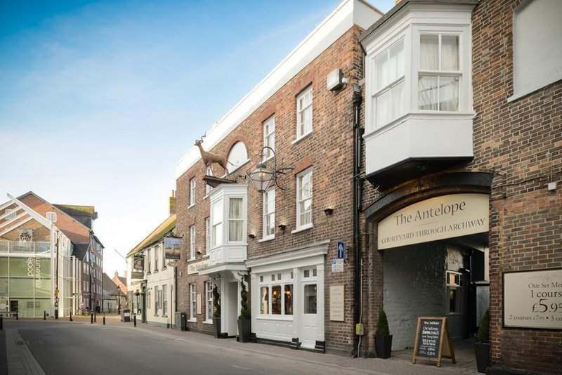 ANTELOPE HOTEL (Poole, Inglaterra) - Opiniones Y Comparación De Precios ...