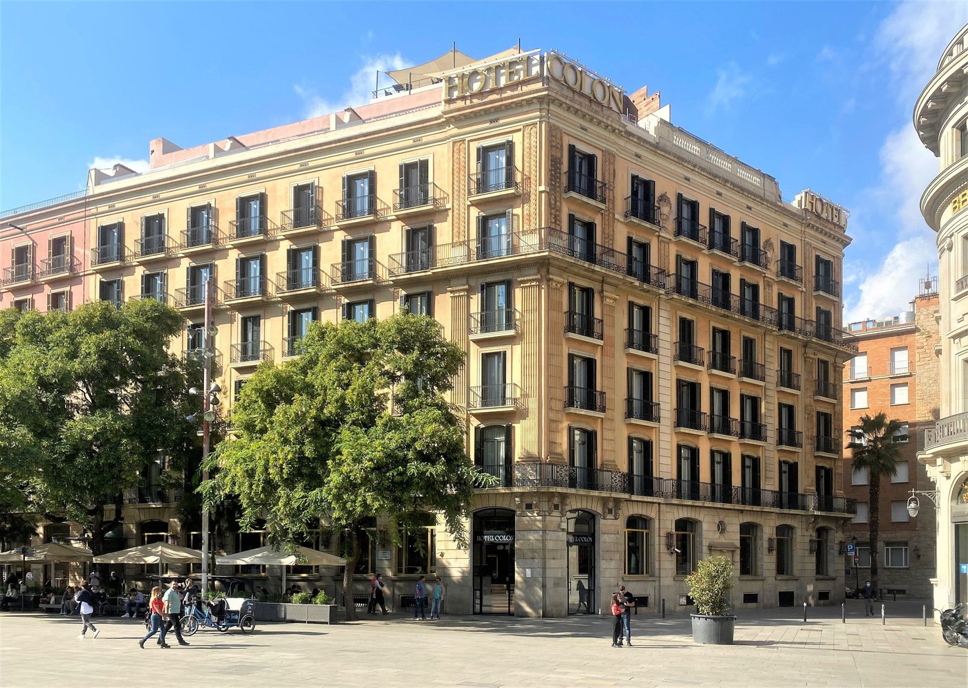 hotel colon barcelona bar