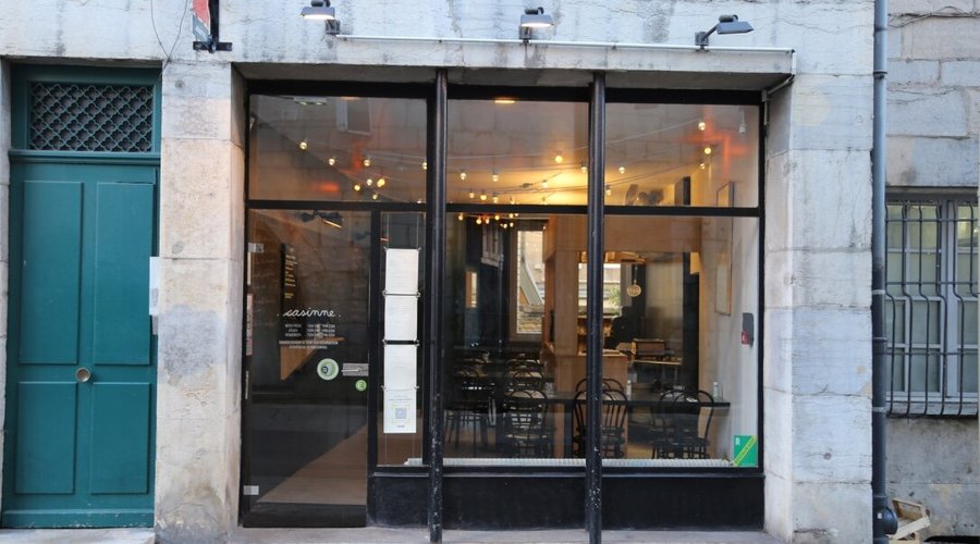 Façade restaurant