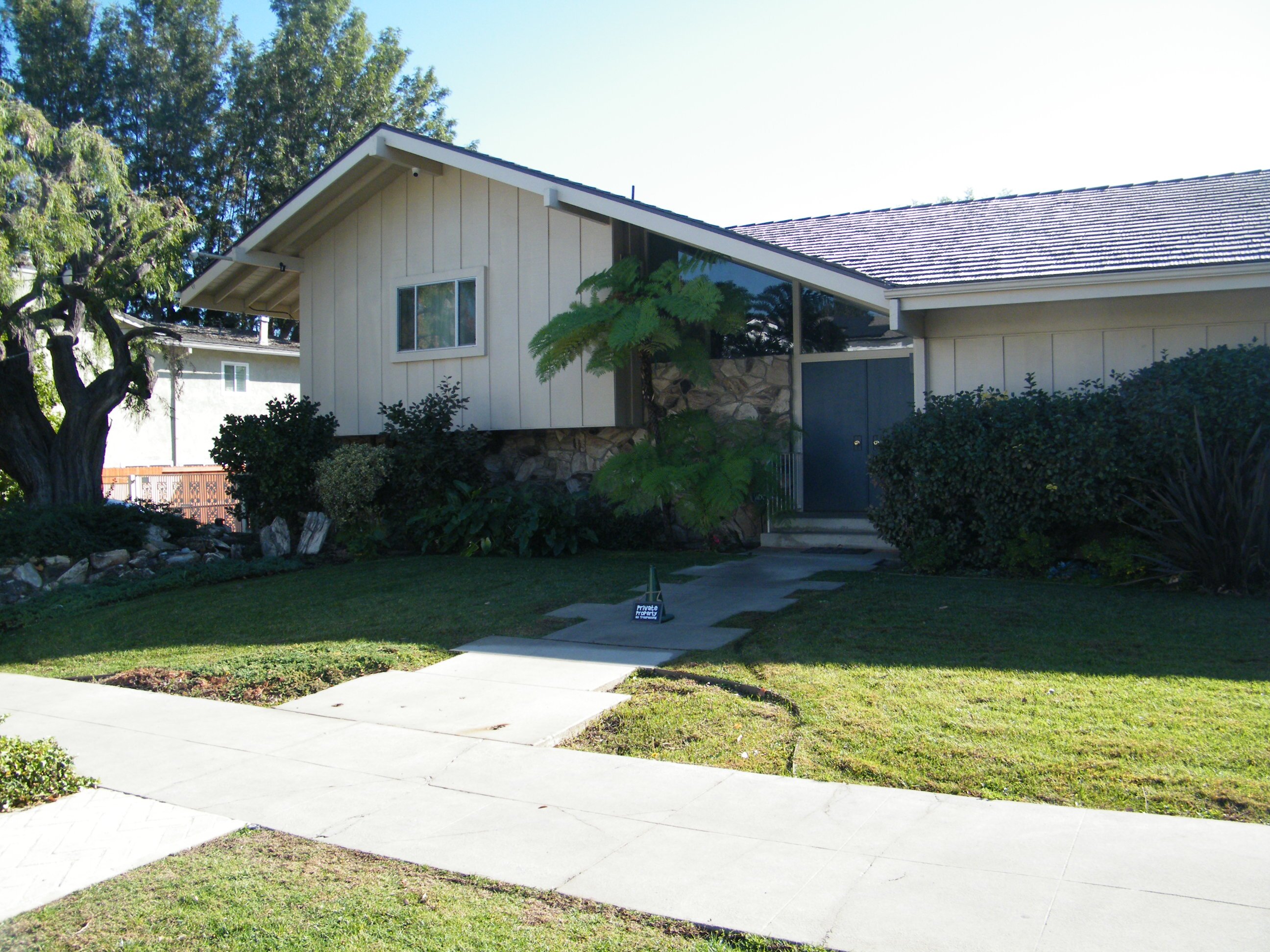 Brady Bunch House Los Angeles 2022 What To Know Before You Go With   Brady Bunch House Exterior 