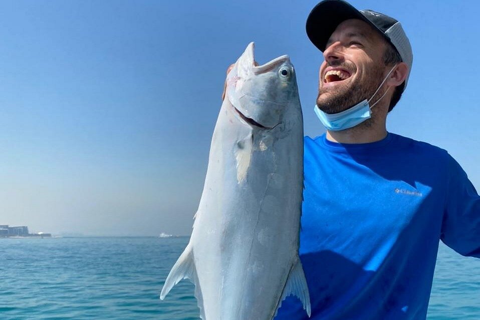 Fishing dubai. Рыбалка в Дубае. Рыбы в Дубае. Виды рыб в Дубае.