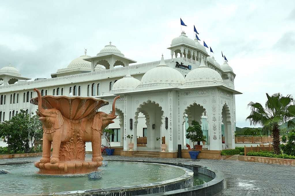 Radisson Blu Udaipur Palace Resort &amp; Spa, hotell i Udaipur