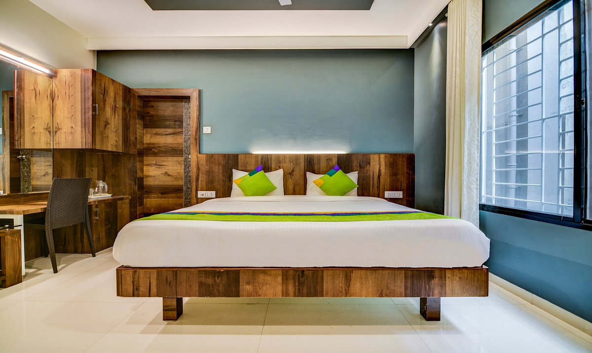 Treebo Trend Shree Sai Suites, hotel in Kolhapur