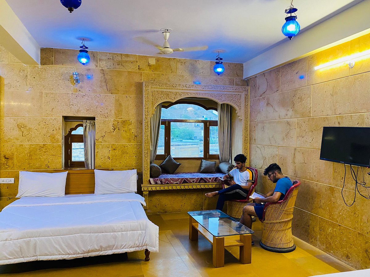 Wonbin Safari &amp; Camp, hotel in Jaisalmer