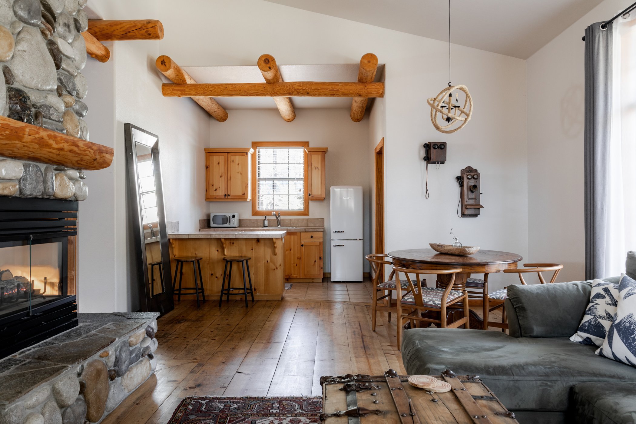 Black Bear Lodge by null