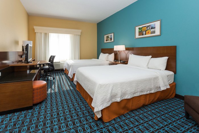 Fairfield Inn & Suites Des Moines West $88 ($̶1̶0̶2̶) - Prices & Hotel 