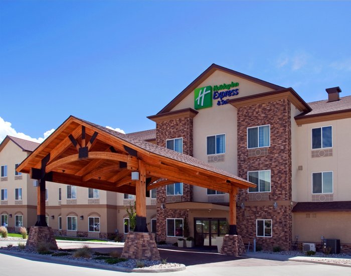 HOLIDAY INN EXPRESS & SUITES SILT-RIFLE, AN IHG HOTEL $120 ($̶1̶3̶2̶ ...