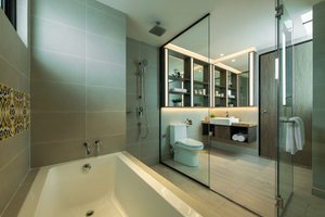 Room & Suite