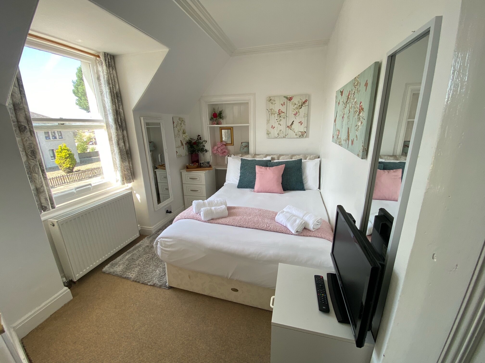 Bosta B&B Rooms: Pictures & Reviews - Tripadvisor