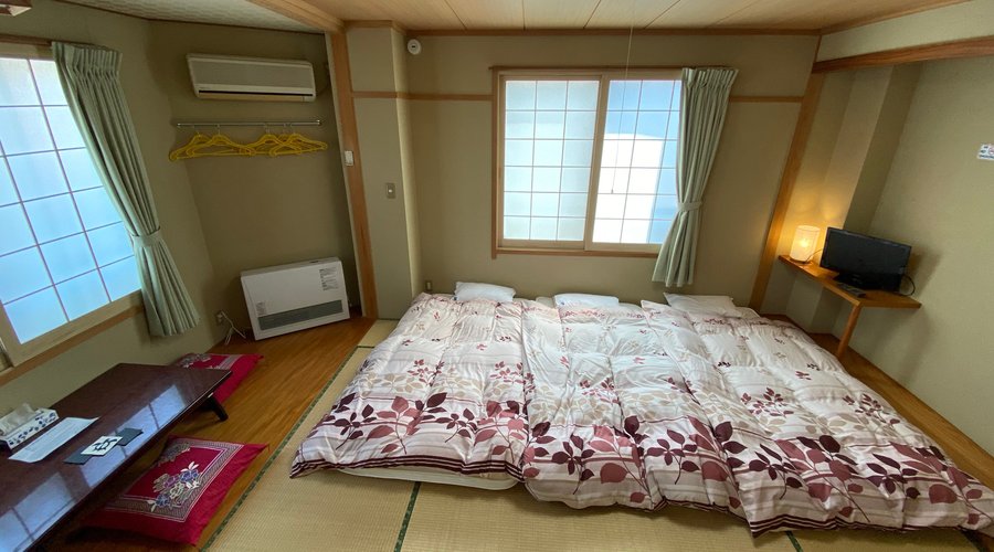 Triple Room with private toilet