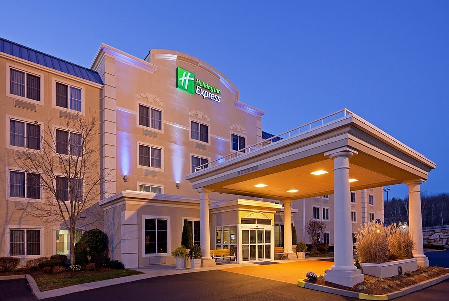 best hotels in milford ma