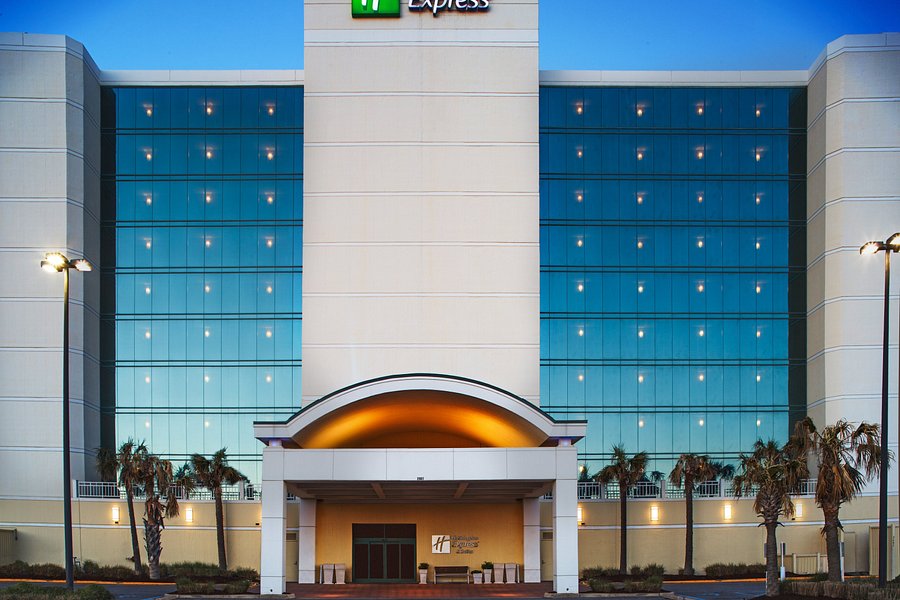 Holiday Inn Express Suites Va Beach Oceanfront An Ihg Hotel 156 2 1 9 Updated 22 Prices Reviews Virginia Beach Tripadvisor
