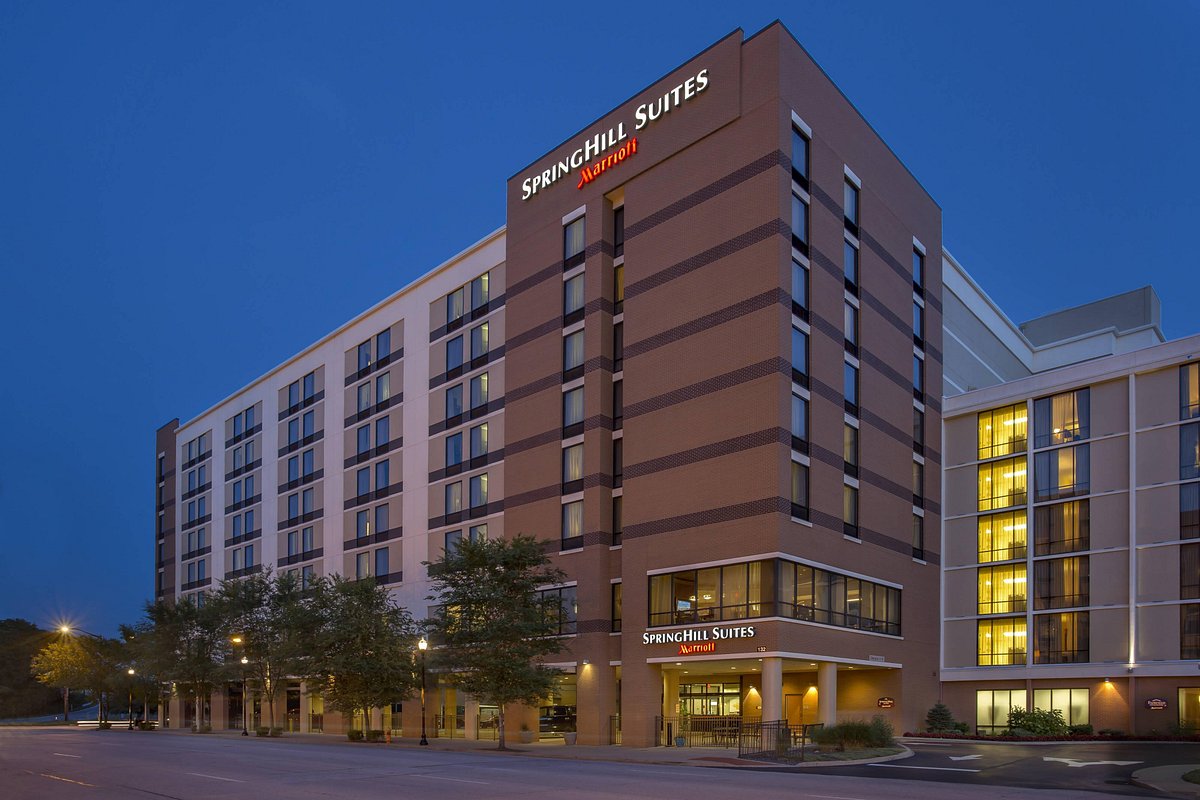 SpringHill Suites by Marriott Louisville Downtown, hotell i Louisville