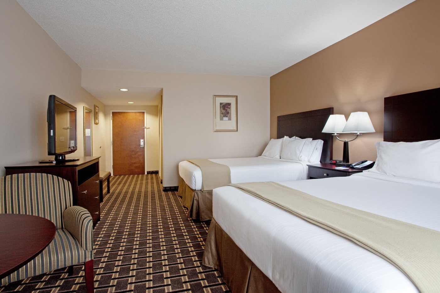 HOLIDAY INN EXPRESS PEMBROKE, AN IHG HOTEL - Prices & Reviews (NC)