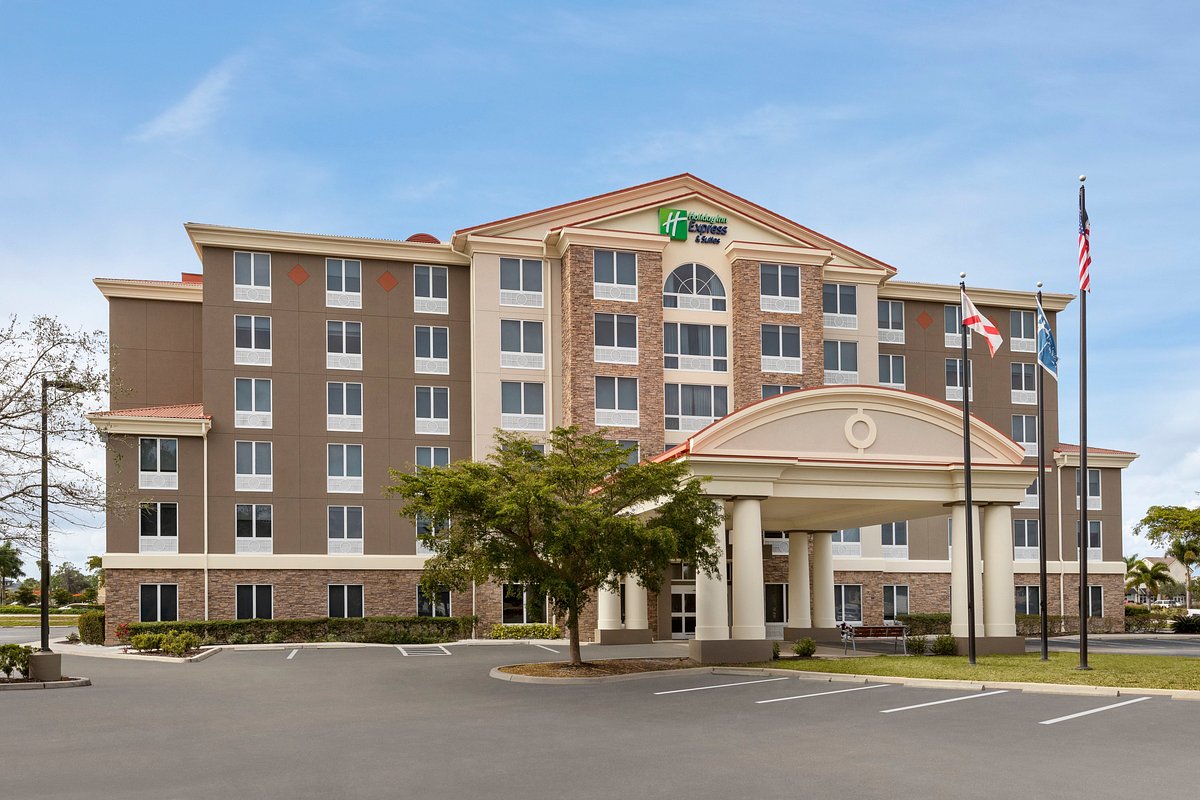 Holiday Inn Express &amp; Suites Ft Myers East- The Forum, an IHG Hotel, hotell i Fort Myers