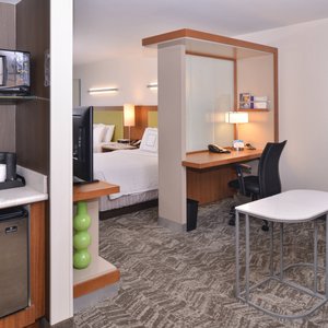 Queen/Queen Suite - Living Area