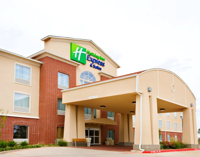 HOLIDAY INN EXPRESS & SUITES SHAMROCK NORTH, AN IHG HOTEL $86 ($̶1̶0̶0̶ ...