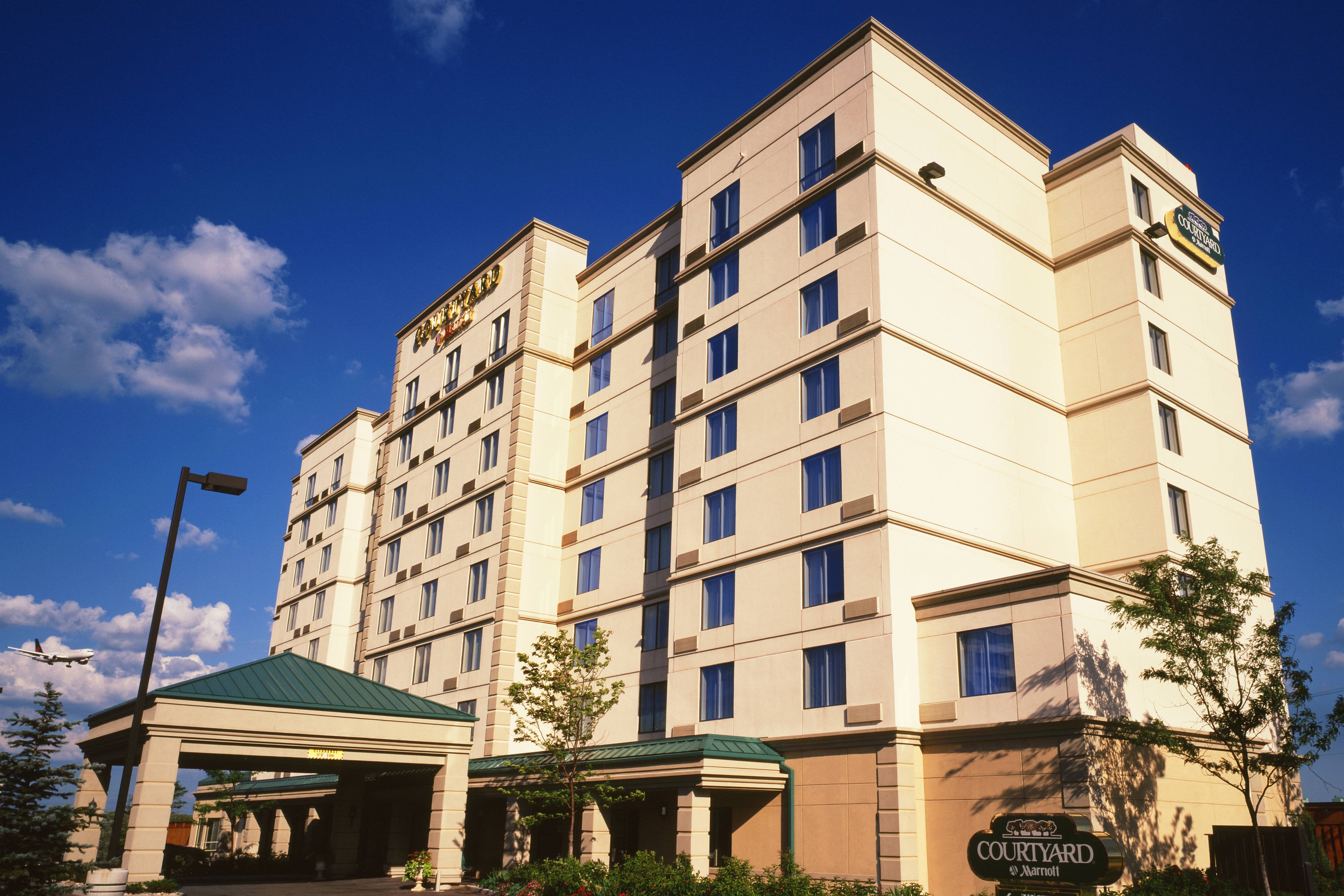 courtyard by marriott downtown toronto