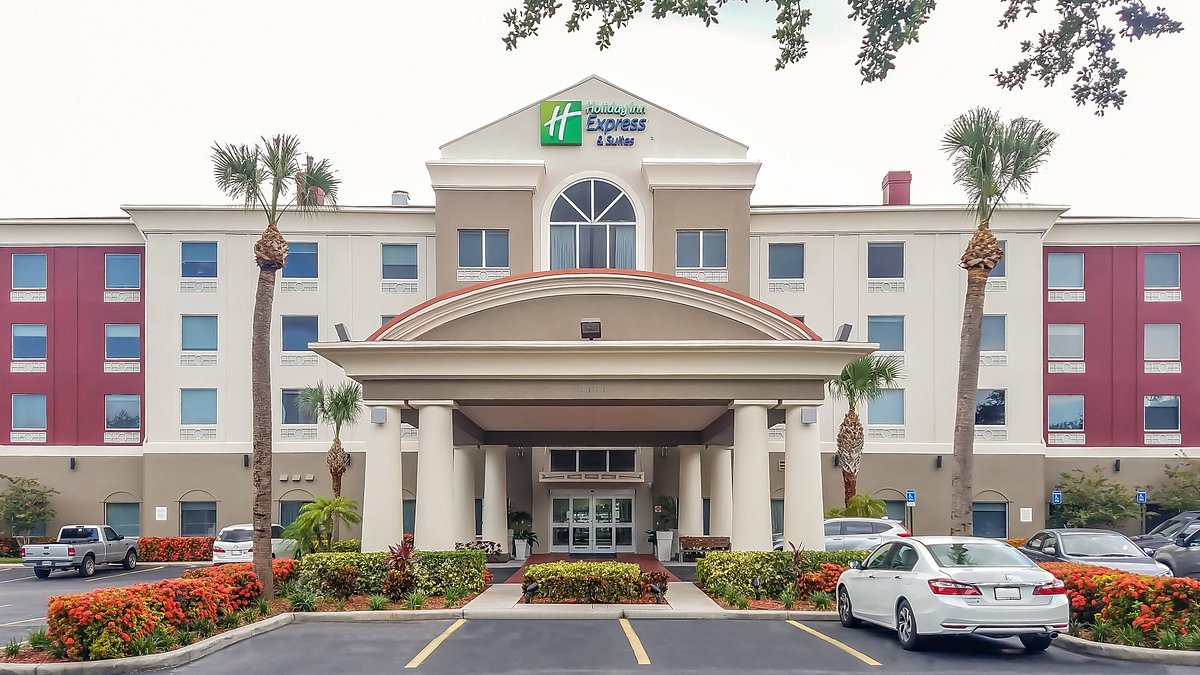 Holiday Inn Express &amp; Suites St. Petersburg North (I-275), an IHG Hotel, hotell i St. Petersburg
