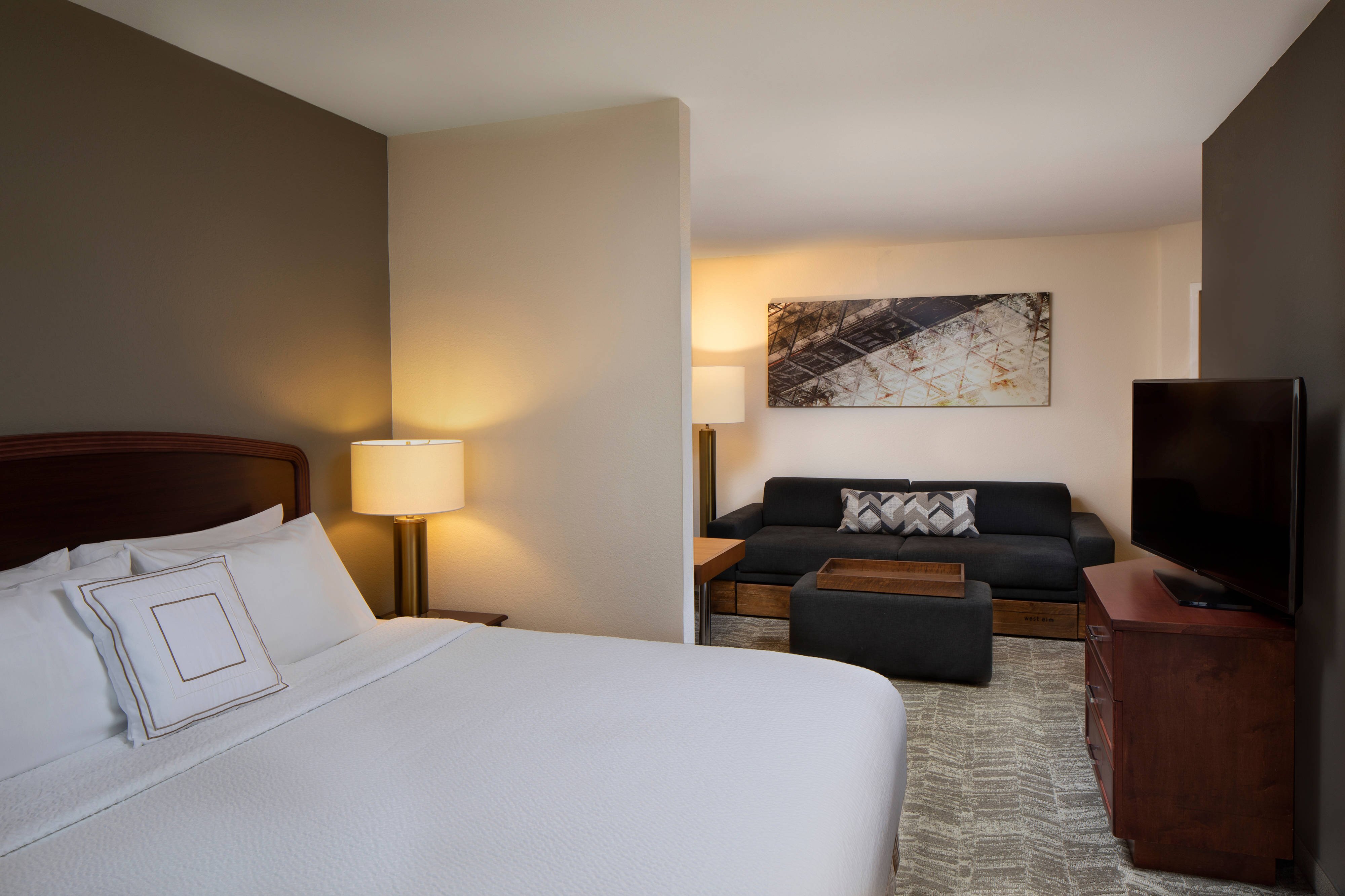 SpringHill Suites By Marriott Tampa Westshore Airport Rooms: Pictures ...