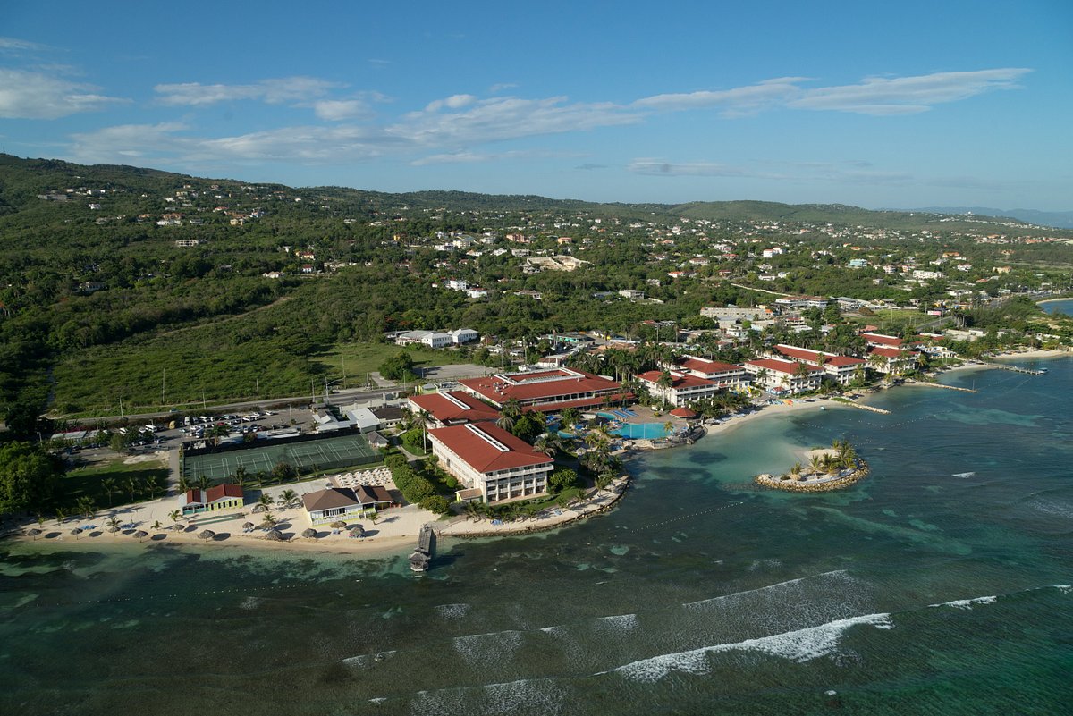 Holiday Inn Resort Montego Bay All-Inclusive, hotel in Montego Bay