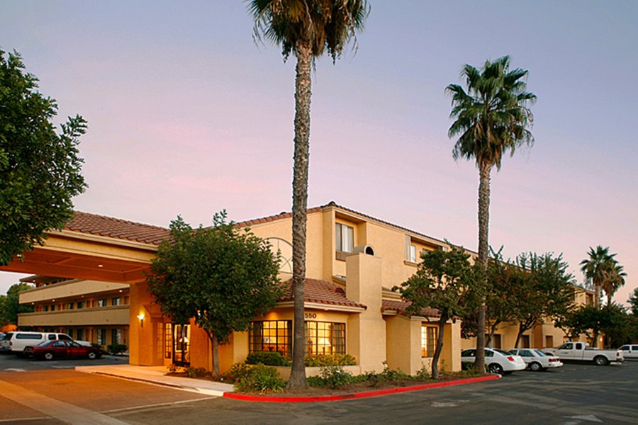 simi valley motels hotels