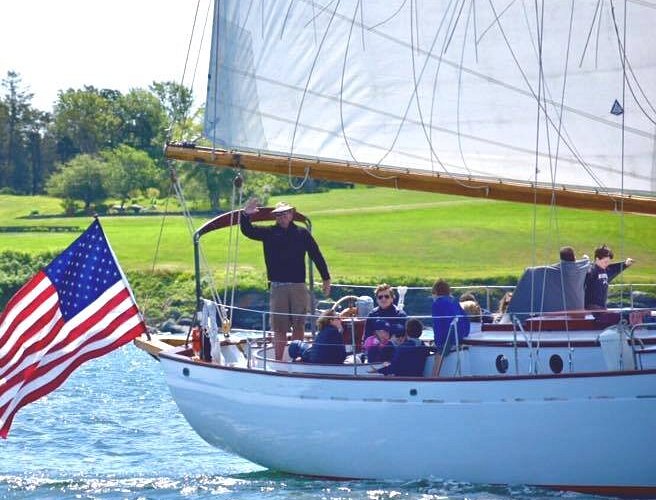 newport sailing tours the madeleine