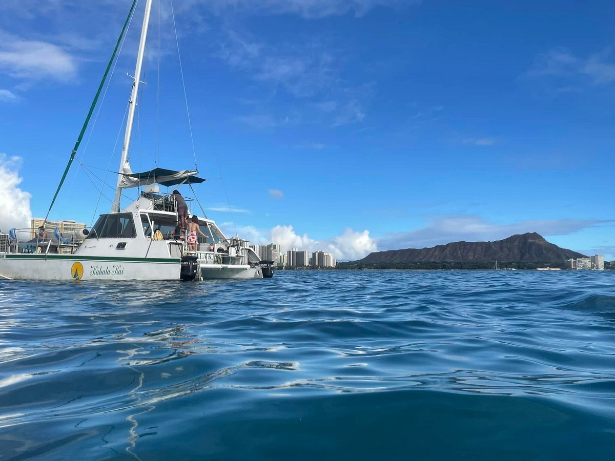 catamarans honolulu