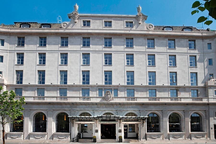 Hotel Riu Plaza The Gresham Dublin - UPDATED Prices, Reviews & Photos ...