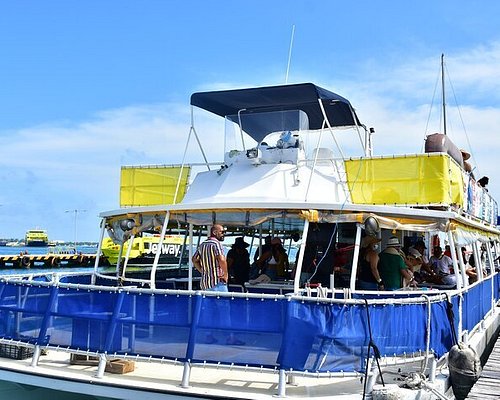 tour isla mujeres en ferry