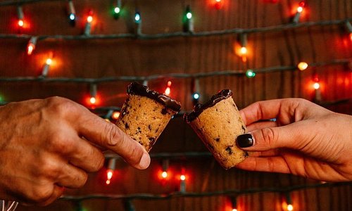 Cookie shots are back at Painted Stave Distilling. We repeat cookie shots are back! Plan your visit or order to go today.