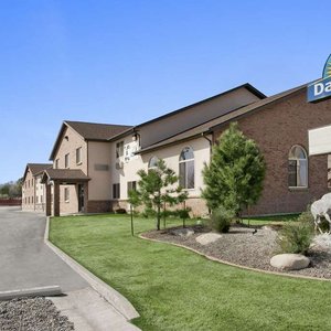 Welcome to the Days Inn Sheridan
