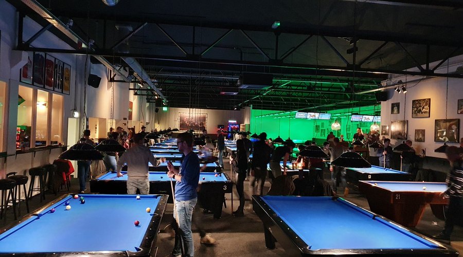 Poolzaal