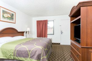 Room & Suite