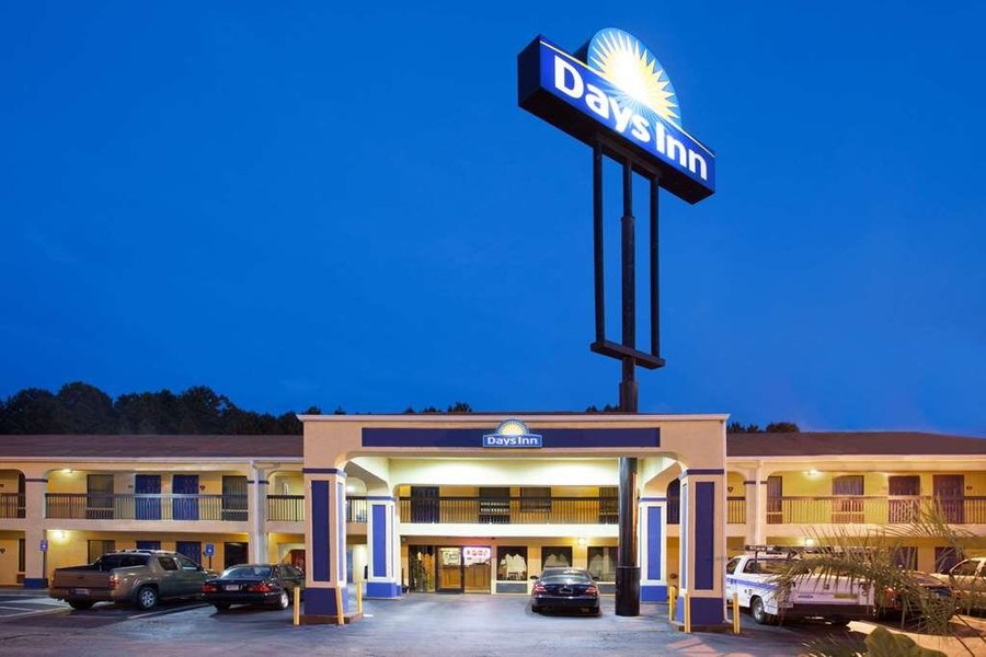 wyndham hotels in americus ga