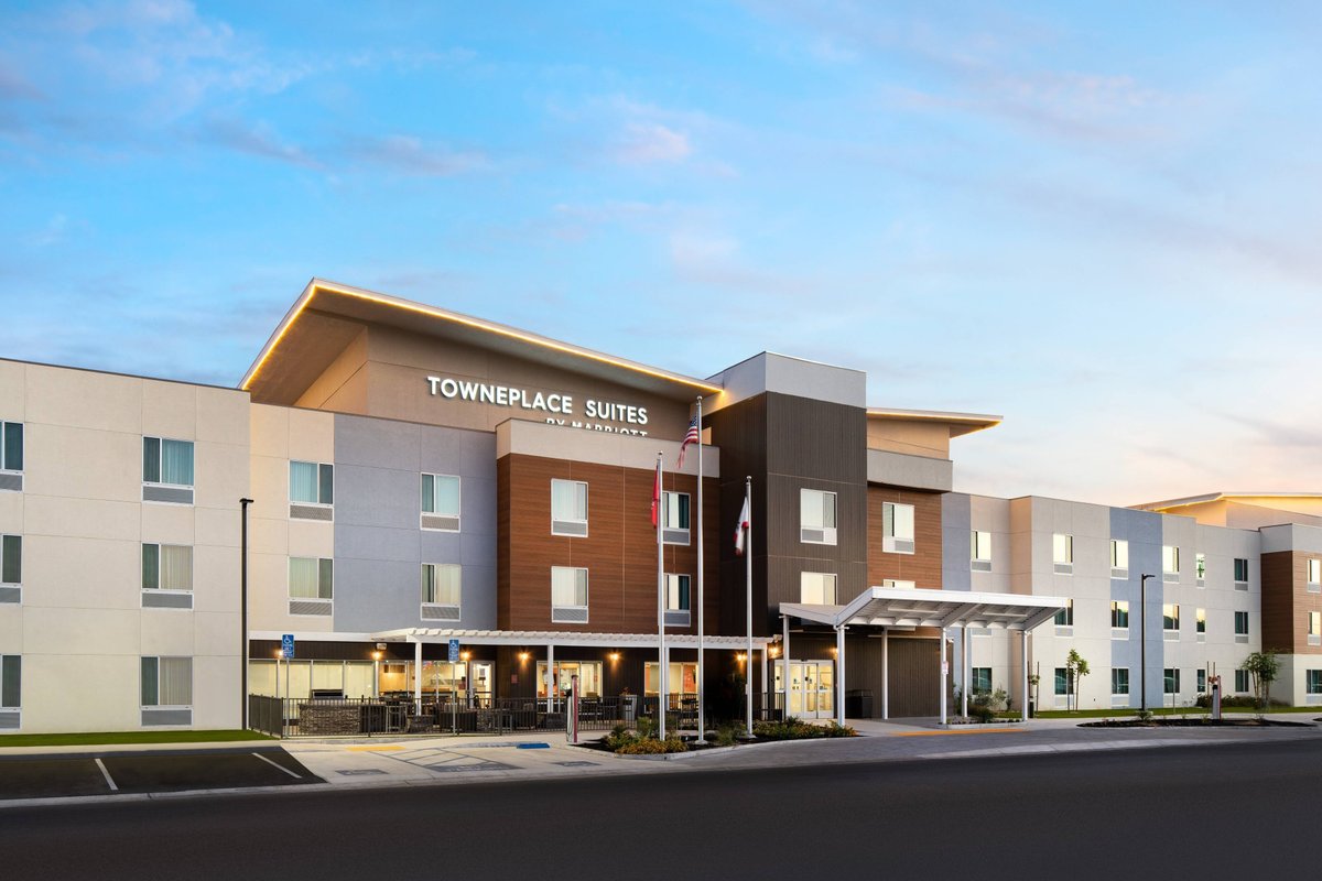 TOWNEPLACE SUITES FRESNO CLOVIS - Updated 2022 Prices & Hotel Reviews (CA)