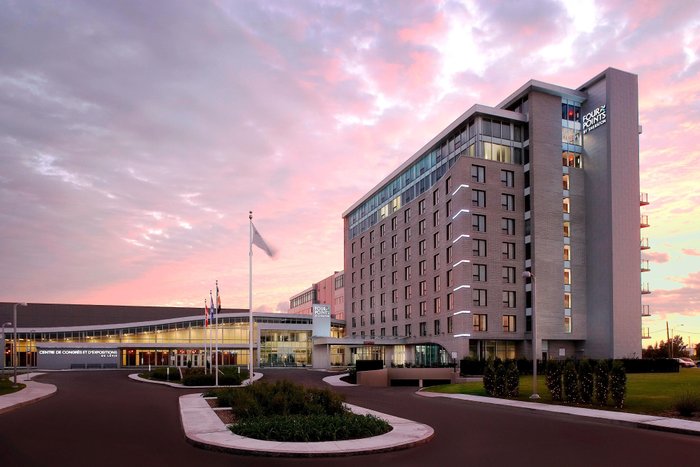 FOUR POINTS BY SHERATON LEVIS CONVENTION CENTRE $119 ($̶1̶3̶0̶ ...