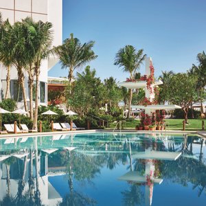 Sundial Pool 
